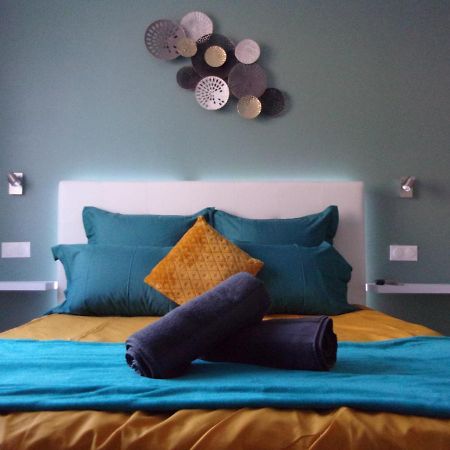 Le Bourget - Suite Romantique Narbona Esterno foto